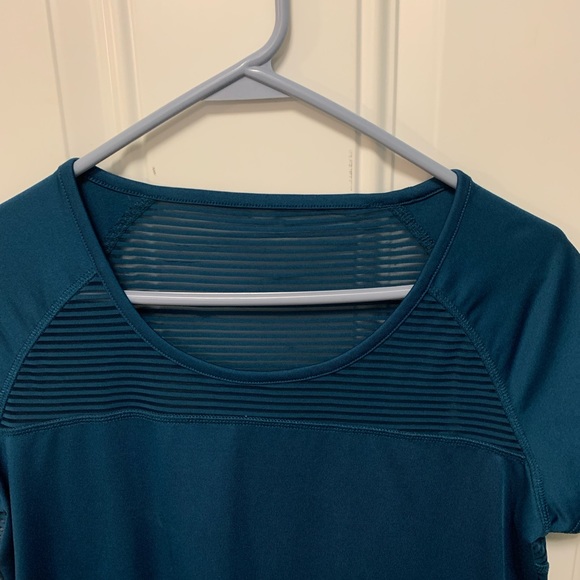 deep teal green translucent Sports Top M - Picture 2 of 4